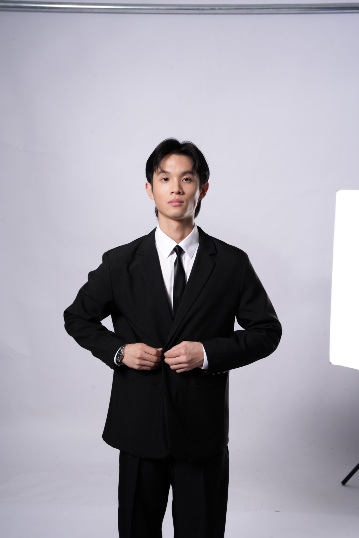 Portrait of Derron (The owner of ronwebseo website)